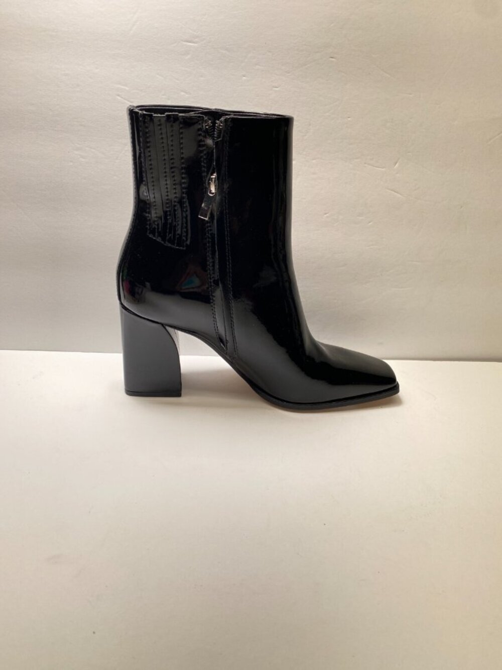 Paige Womens black patent leather square toe boot sz 9 - Picture 4 of 6
